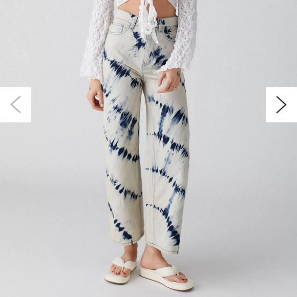 BDG Bleached High & Wide Jeans Cream Blue Tie Dye size 27 - Picture 1 of 14